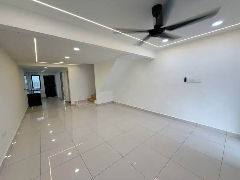 Rumah Teres 2 Tingkat untuk Dijual di Taman Desa Cemerlang (Batu Pahat) - Shirene Lee - PropertyGuru.com.my
