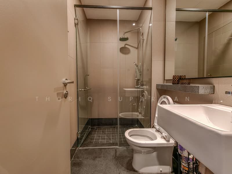 Service Residence for Rent at Bloomsvale Menara Vista Petaling - Thoriq Suparman - Bathroom - PropertyGuru.com.my