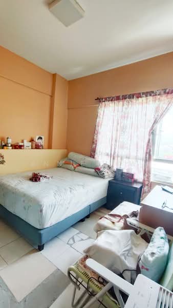 Condominium for Sale at Alpha Villa - Annie How - Bedroom - PropertyGuru.com.my
