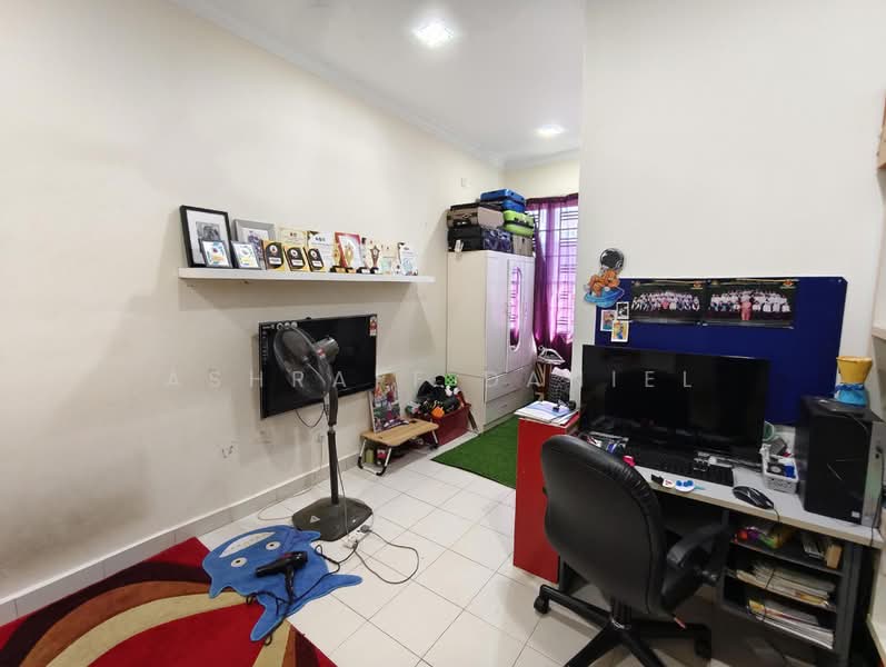 Rumah Teres untuk Dijual di Cheras (Selangor) - Ashraff Daniel - Study - PropertyGuru.com.my
