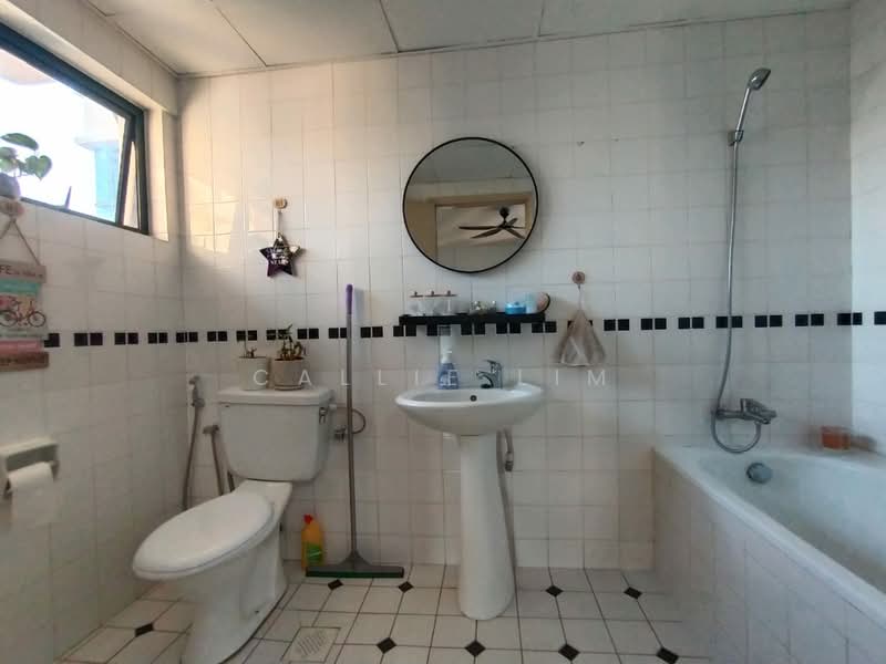 Condominium for Sale at Sang Suria - Callie Lim - Bathroom - PropertyGuru.com.my