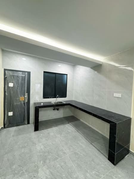 Rumah Teres 2 Tingkat untuk Dijual di Taman Saleng (Kulai) - Jovel Lim - Kitchen - PropertyGuru.com.my