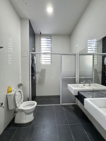Rumah Teres untuk Dijual di Taman Jasa Intan (Bukit Mertajam) - Graciey Lim - Bathroom - PropertyGuru.com.my