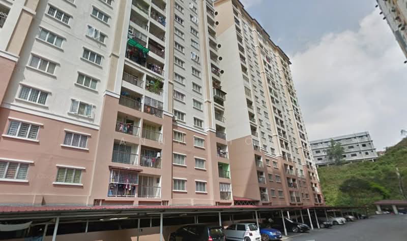 Apartment for Sale at Lakeview Apartments - Annie How - Exterior - PropertyGuru.com.my