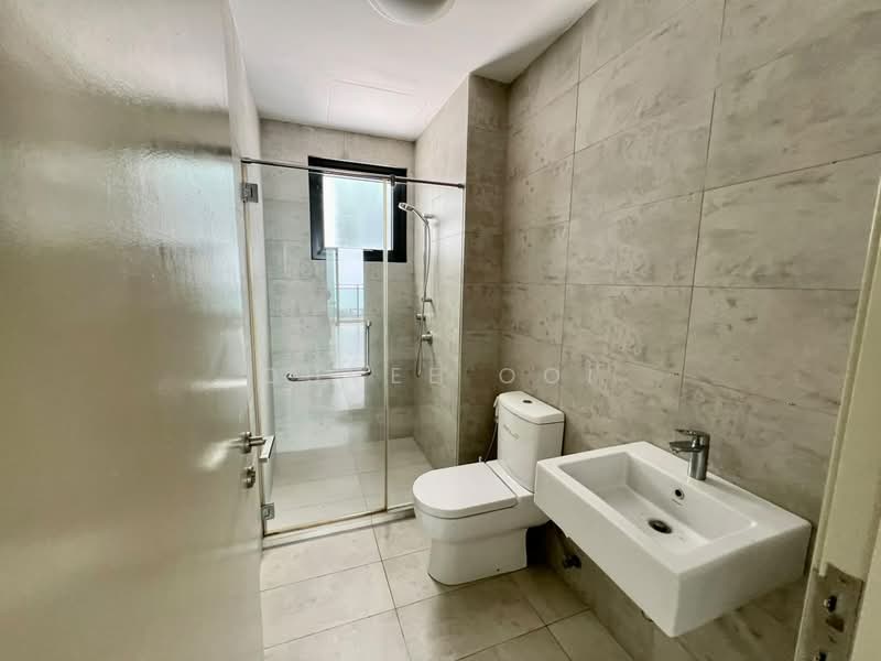 Condominium for Sale at Mira Residence - Quvee Ooi - Bathroom - PropertyGuru.com.my
