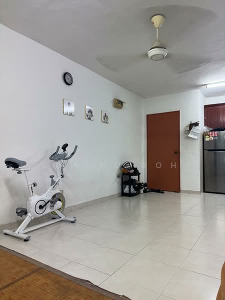 Pangsapuri untuk Dijual di Damansara Bistari - Edmund Goh - Living Room - PropertyGuru.com.my
