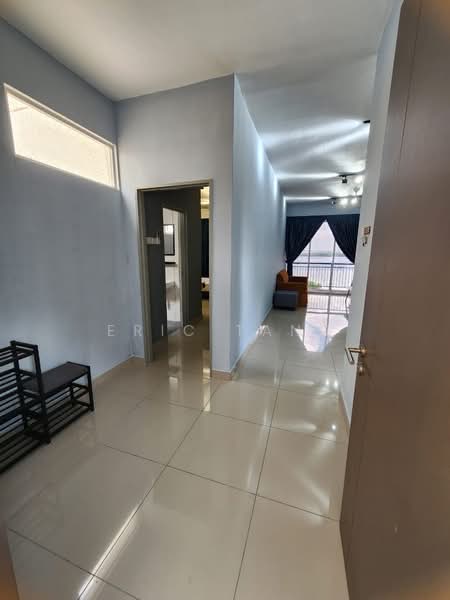 Pangsapuri untuk Disewa di Sierra Heights (Residensi Siera Perdana) - Eric Tang - Corridor - PropertyGuru.com.my