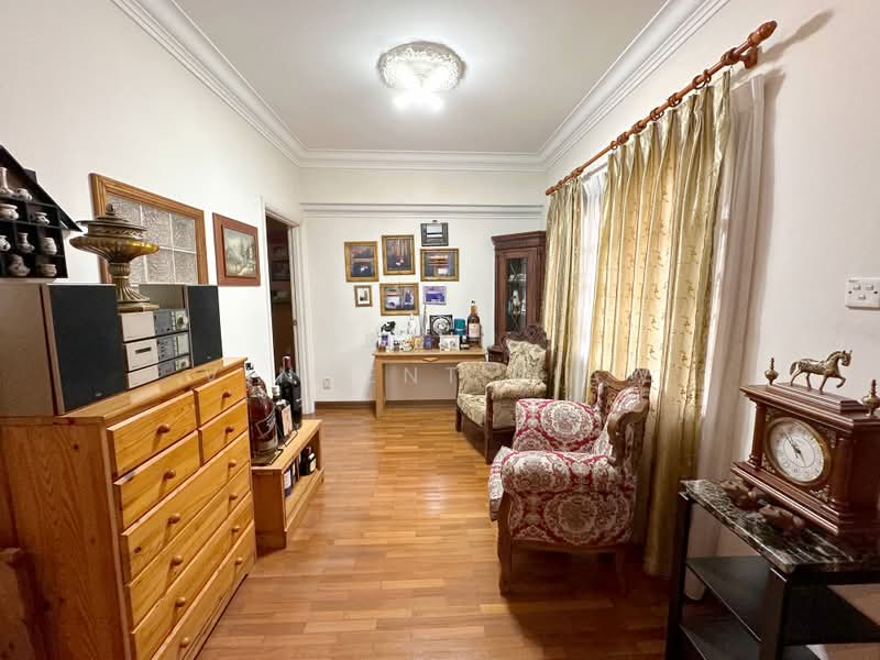 Rumah Banglo untuk Dijual di Selangor Polo Residency (Kota Damansara) - Vincent Liaw - Living Room - PropertyGuru.com.my