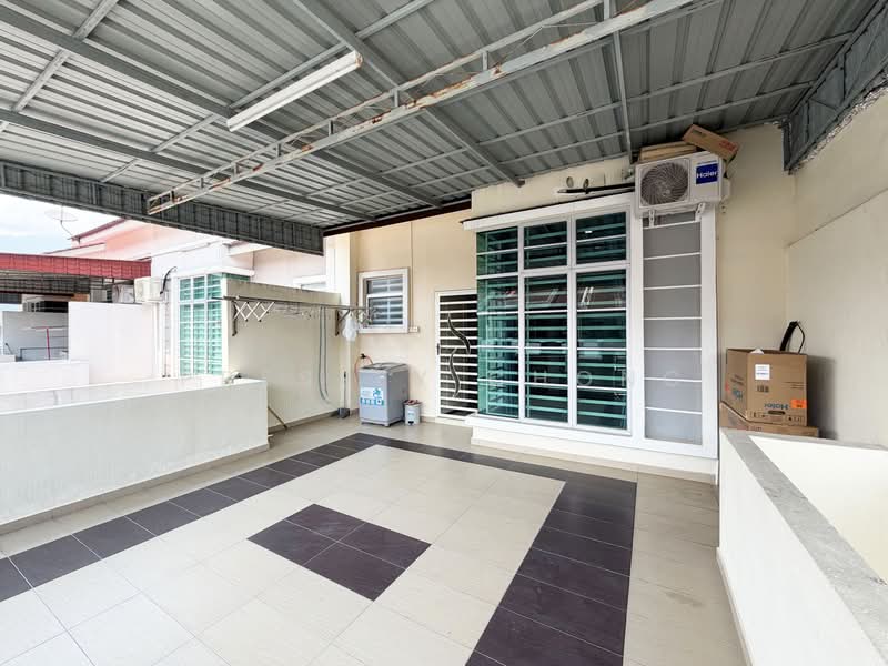 2-storey Terraced House for Rent in Kampar (Perak) - Presley Chong - Balcony - PropertyGuru.com.my