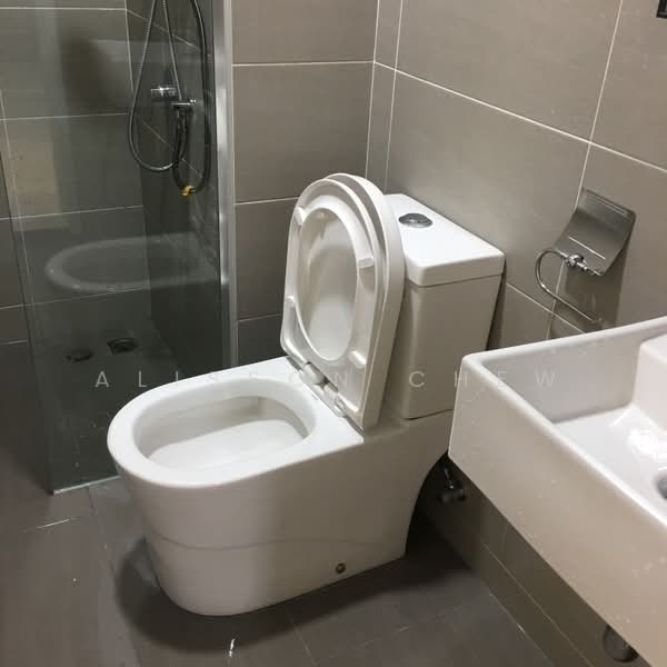 Kondominium untuk Dijual di Artis 3 Residence - Alisson Chew - Bathroom - PropertyGuru.com.my