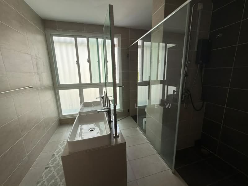2-storey Terraced House for Rent in Cyberjaya (Selangor) - Henry Liew - Bathroom - PropertyGuru.com.my