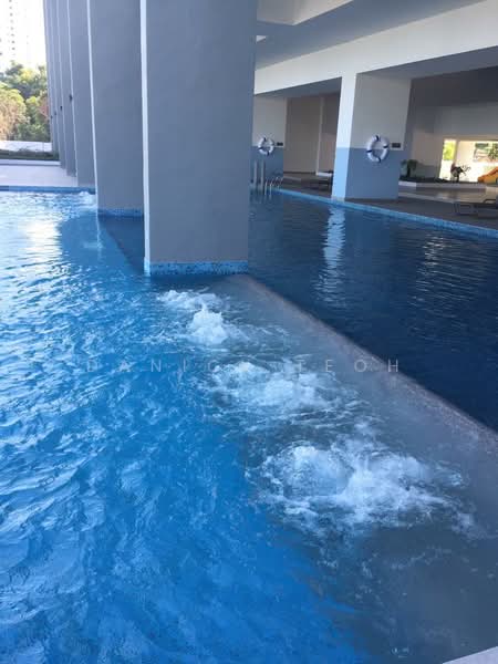 Pangsapuri untuk Disewa di Iconic Vue - Danick Teoh - Pool - PropertyGuru.com.my