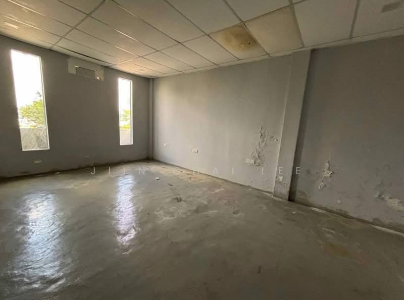 Factory for Sale in Taman Tan Sri Yaacob (Johor Bahru) - Jiin Chai Lee - Interior - PropertyGuru.com.my