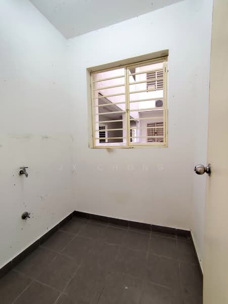 Pangsapuri untuk Disewa di Karisma @ Eco Majestic - JX Chong - Yard - PropertyGuru.com.my