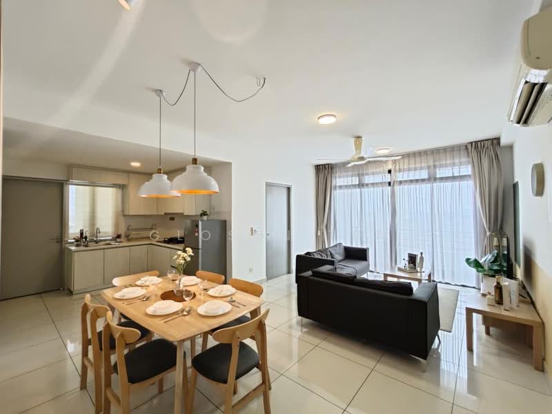 Service Residence for Sale at Residences @ 1 Tebrau - Gloson Ten - Kitchen - PropertyGuru.com.my