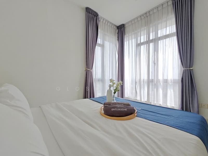 Service Residence for Sale at Residences @ 1 Tebrau - Gloson Ten - Bedroom - PropertyGuru.com.my