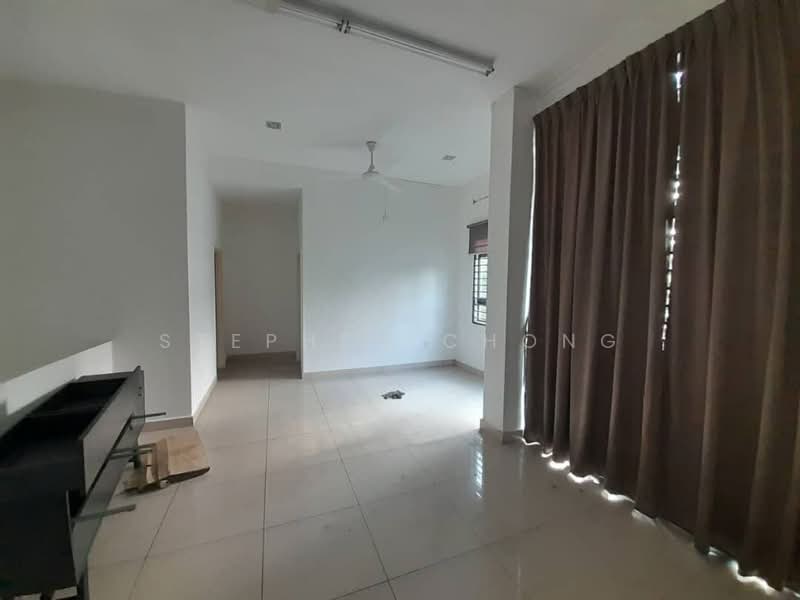 Rumah Teres 2 Tingkat untuk Dijual di Iskandar Puteri (Nusajaya) (Johor) - Stephen Chong - Living Room - PropertyGuru.com.my