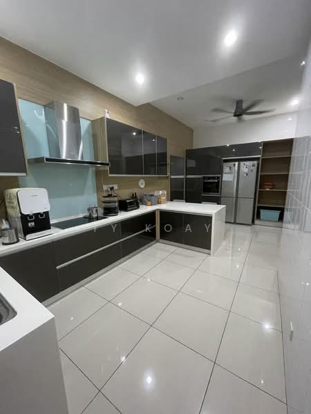 Rumah Berkembar untuk Dijual di Bandar Laguna Merbok (Sungai Petani) - YY Koay - Kitchen - PropertyGuru.com.my