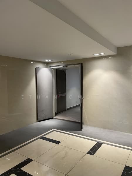Office for Rent in Taman Serdang Perdana (Seri Kembangan) - Ethan Chong - Corridor - PropertyGuru.com.my