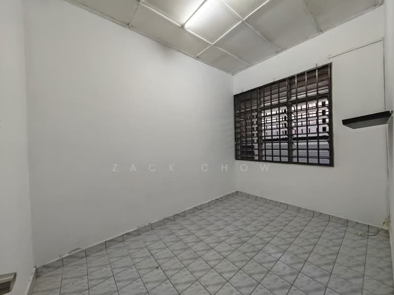 Rumah Teres 1 Tingkat untuk Dijual di Taman Rinting (Masai) - Zack Chow - Interior - PropertyGuru.com.my