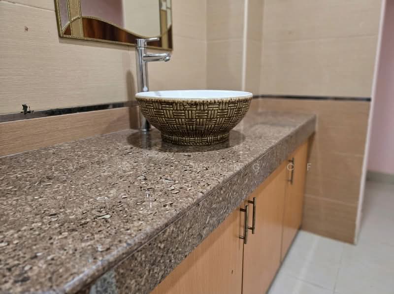 2-storey Terraced House for Sale in Taman Puncak Jalil (Seri Kembangan) - Vickky Wong CF - Bathroom - PropertyGuru.com.my