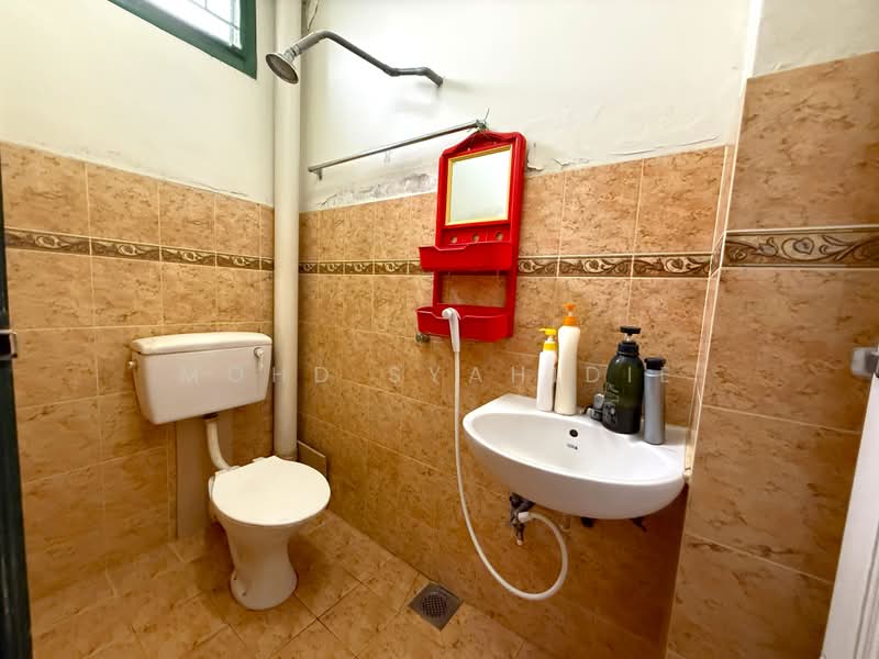 Apartment for Rent at Kenari Court - Mohd Syahidie - Bathroom - PropertyGuru.com.my
