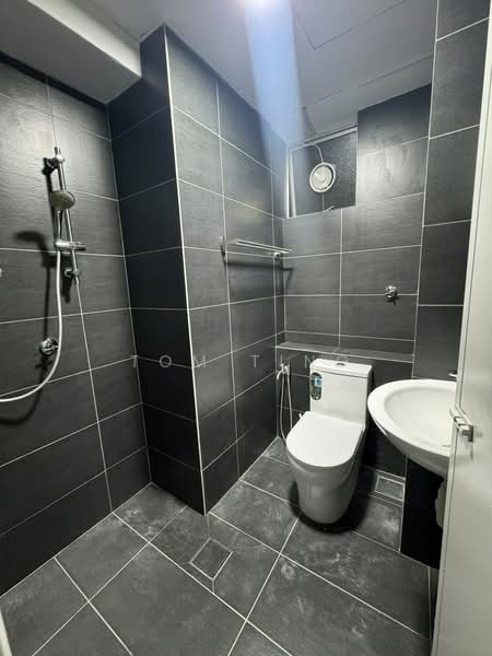 Kondominium untuk Disewa di Kelana Puteri - Tom Ting - Bathroom - PropertyGuru.com.my