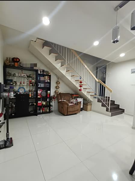 Rumah Teres 2 Tingkat untuk Dijual di Kampung Jawa (Bayan Lepas) - Li Fang - Living Room - PropertyGuru.com.my