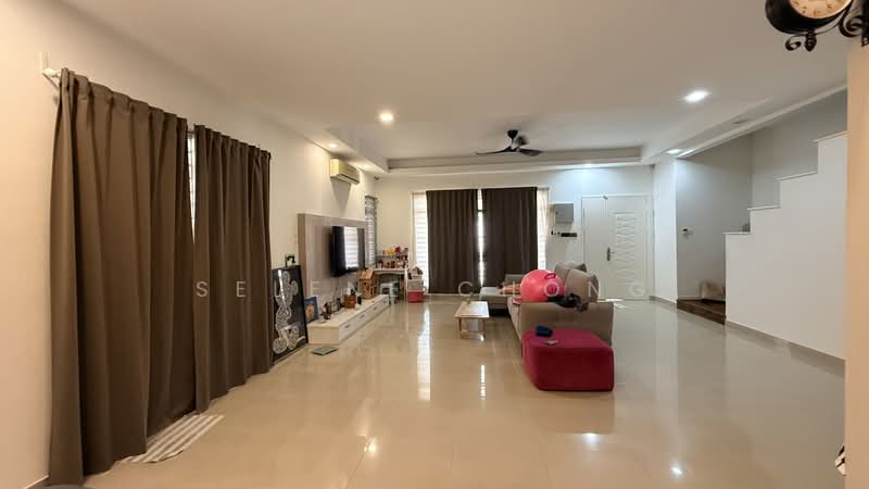 Semi-Detached House for Sale in Bukit Sungai Long (Bandar Sungai Long) - Selene Chong - Living Room - PropertyGuru.com.my