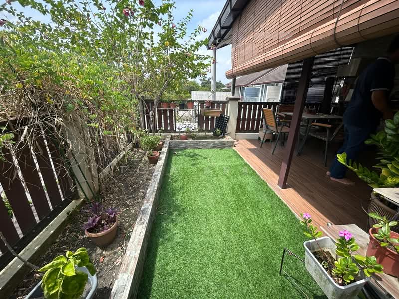 3-storey Terraced House for Sale in Denai Alam (Shah Alam) - Tina Abas - Exterior - PropertyGuru.com.my