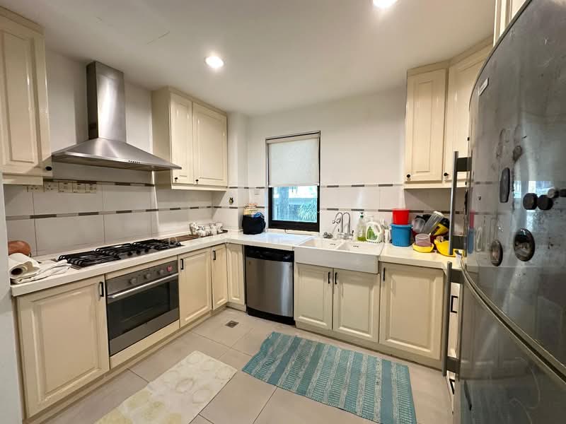 Bungalow for Sale in Bukit Gita Bayu (Seri Kembangan) - David Tan - Kitchen - PropertyGuru.com.my