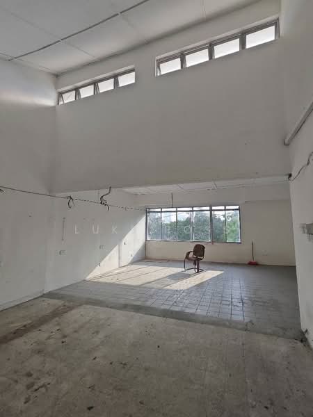 Shop for Sale in Taman Wahyu (Batu Caves) - Luke Ross - Interior - PropertyGuru.com.my