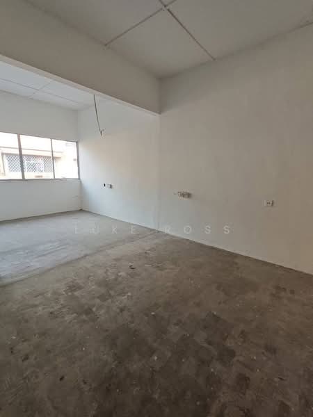 Shop for Sale in Taman Wahyu (Batu Caves) - Luke Ross - Interior - PropertyGuru.com.my