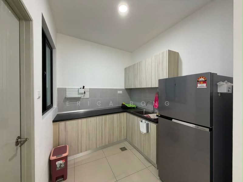 Kediaman Servis untuk Dijual di Gem Suites - Erica Bong - Kitchen - PropertyGuru.com.my