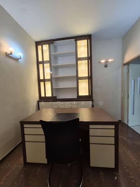 Rumah Teres 1 Tingkat untuk Disewa di Taman Molek (Johor Bahru) - Eric Tang - Study - PropertyGuru.com.my