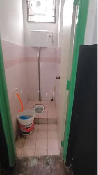 Shop for Rent in Taman Nusa Bestari 2 (Iskandar Puteri (Nusajaya)) - Jiin Chai Lee - Bathroom - PropertyGuru.com.my