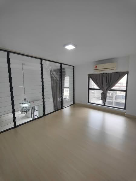 Service Residence for Sale at Colonial @ Empire City - Ann . - Interior - PropertyGuru.com.my
