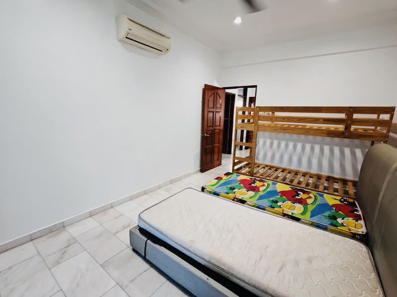 2-storey Terraced House for Sale in Taman Johor Jaya (Johor Bahru) - Karen Yeo - PropertyGuru.com.my