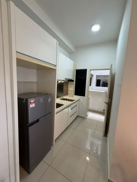 Service Residence for Rent at Meridin Suites @ The Meridin - Joseph Kong - Kitchen - PropertyGuru.com.my