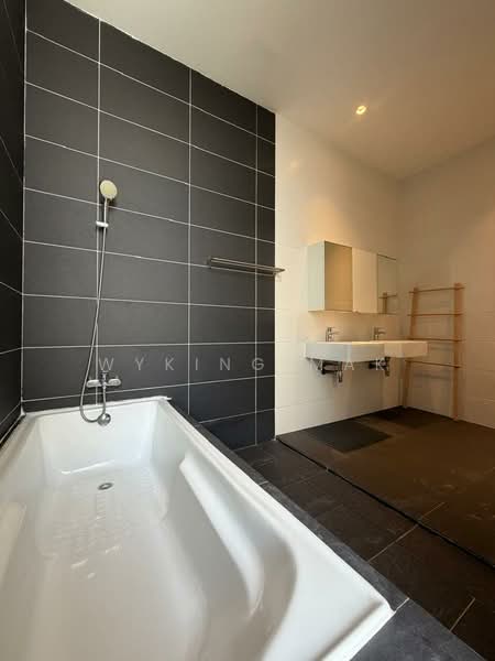 Condominium for Sale at Dua Menjalara - Wyking Mak - Bathroom - PropertyGuru.com.my