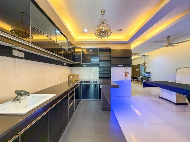 Rumah Teres 3-Tingkat untuk Dijual di Kajang (Selangor) - NoraFizah Gapar - Kitchen - PropertyGuru.com.my