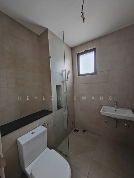 Semi-Detached House for Sale in Shah Alam (Selangor) - Heylen Kwang - Bathroom - PropertyGuru.com.my