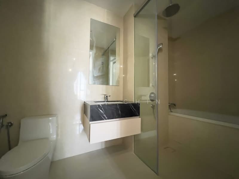 Service Residence for Rent at Pavilion Ceylon Hill - Alex Chin - Bathroom - PropertyGuru.com.my