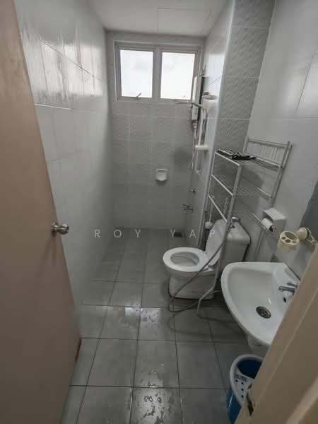 Pangsapuri untuk Disewa di Austin Suites (Permata Austin) - Roy Yap - Bathroom - PropertyGuru.com.my