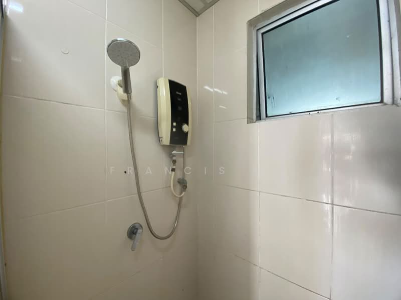 Service Residence for Rent at OUG Parklane - Francis Ng - Bathroom - PropertyGuru.com.my