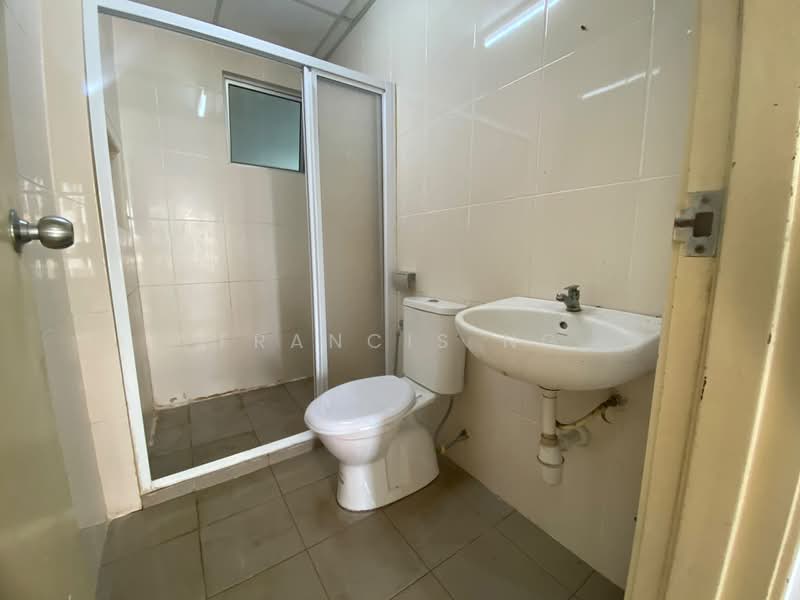 Service Residence for Rent at OUG Parklane - Francis Ng - Bathroom - PropertyGuru.com.my