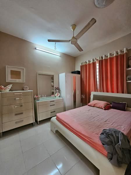 Kondominium untuk Dijual di Platinum Hill PV 8 - Amber Ng - Bedroom - PropertyGuru.com.my