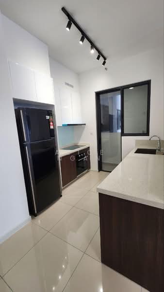 Servis Apartment untuk Dijual di Sunway Belfield - Alice Ngan - Kitchen - PropertyGuru.com.my