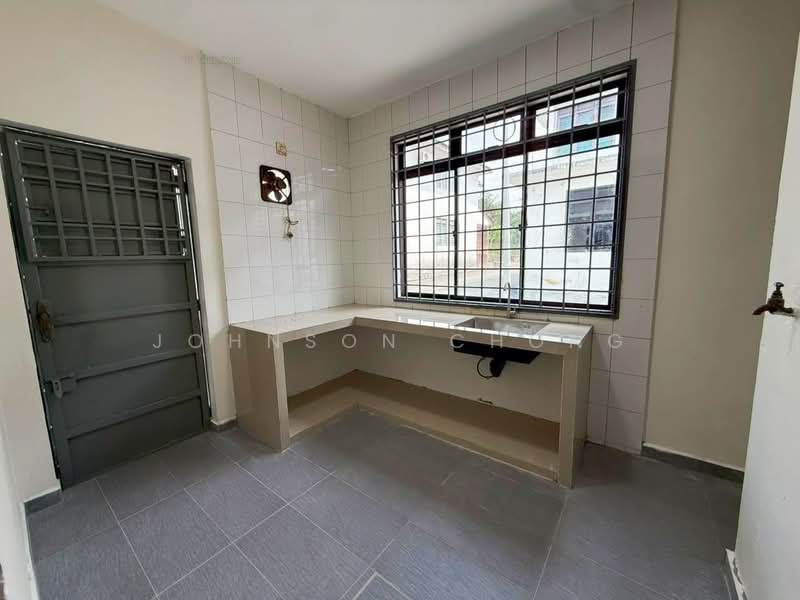 2-storey Terraced House for Sale in Taman Sri Muhibbah (Kulai) - Johnson Chong - Kitchen - PropertyGuru.com.my