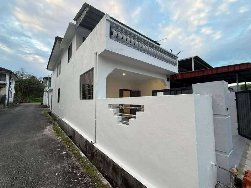 2-storey Terraced House for Sale in Taman Sri Muhibbah (Kulai) - Johnson Chong - Exterior - PropertyGuru.com.my